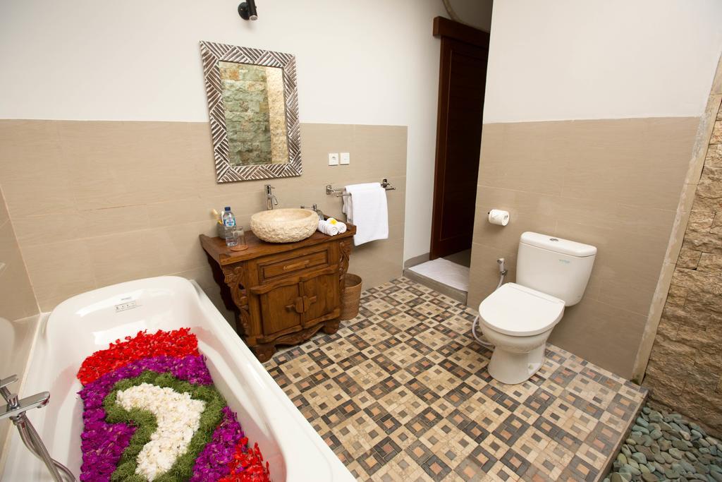 Laba Ubud Villa Exterior photo